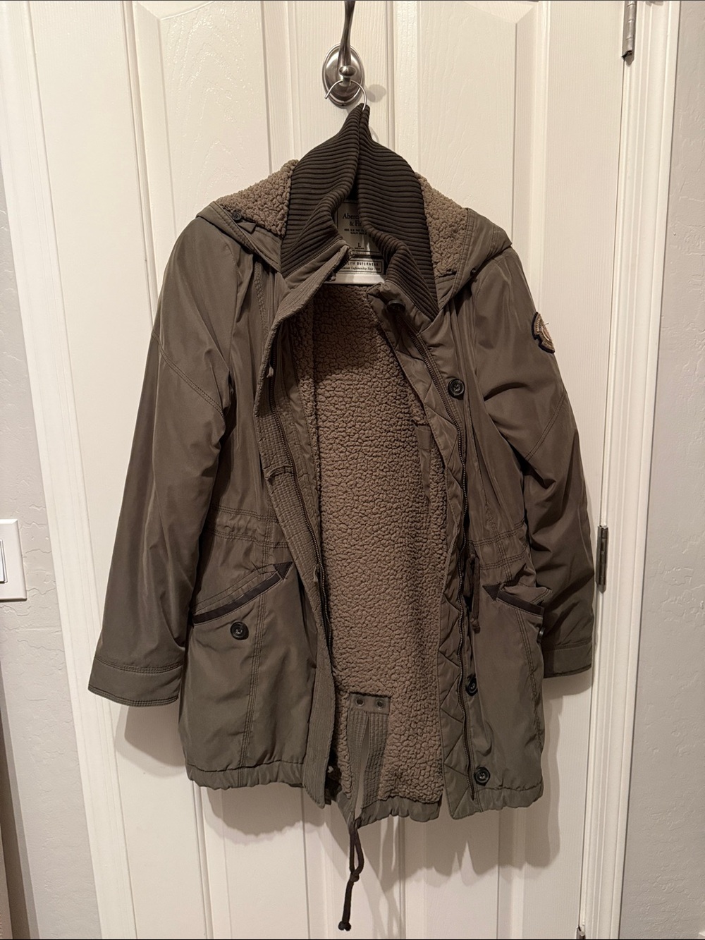 EUC Abercrombie & Fith Women's Olive Green Hooded Parka Jacket